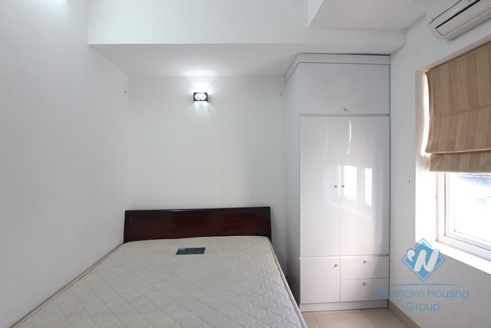 Cheap price 02 bedrooms apartment for rent in Tay Ho,Hanoi.